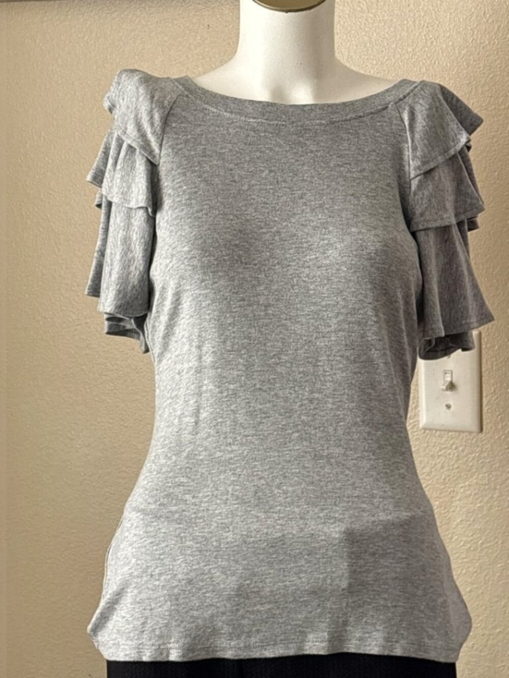 English Factory Grey Ruffle Sleeve T-Shirt Top Size S NWT